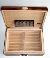 Фото 3 - Хьюмидор для 25 сигар Angelo 920640